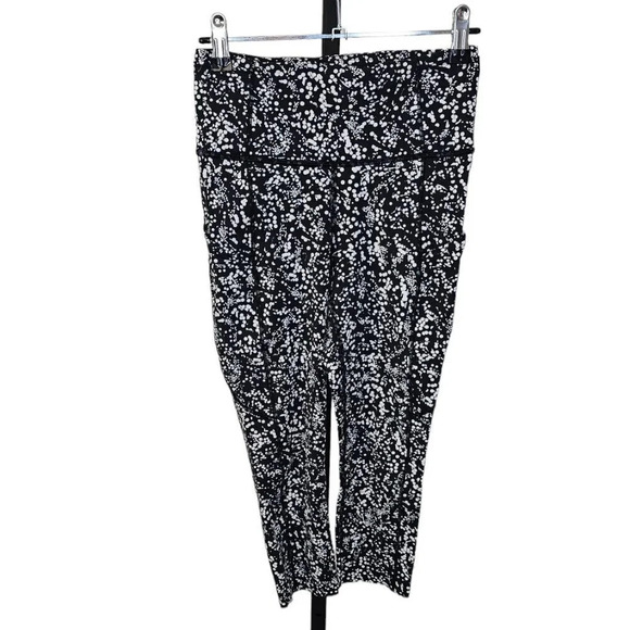 Lululemon Fast & Free Crop II Nulux 19"  Chirasu Size 4 - Picture 1 of 8